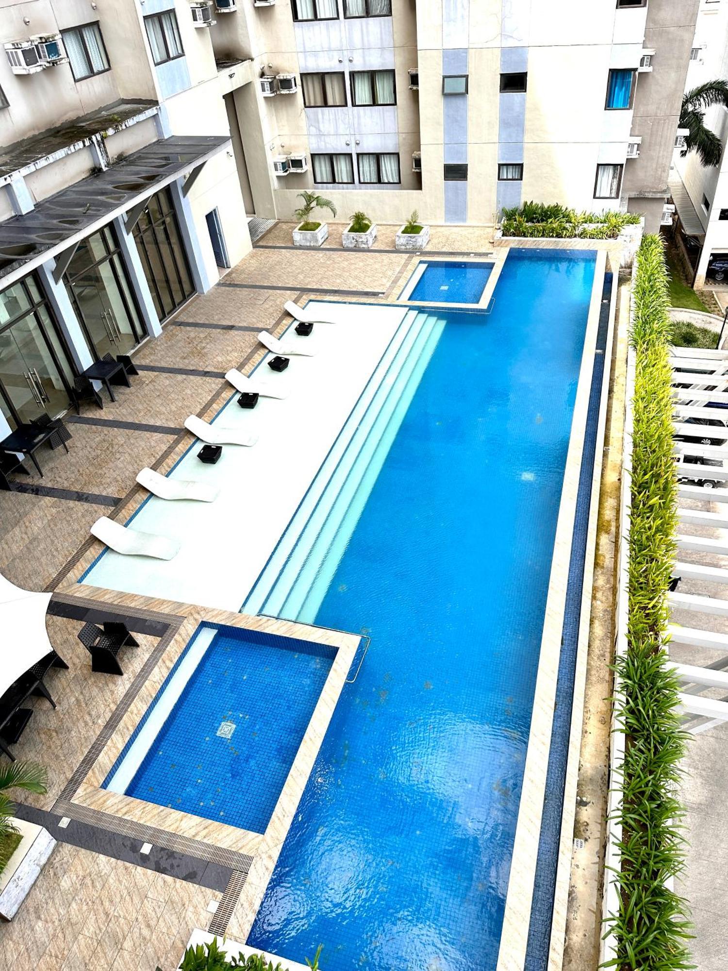 Living,the Persimmon 2-4pax Apartment